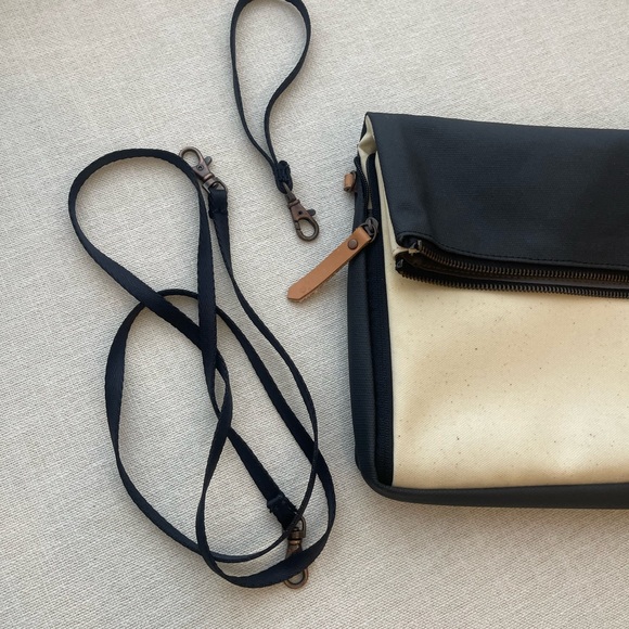 Petunia Picklebottom change pad diaper bag tote super cute like new. - Picture 2 of 6